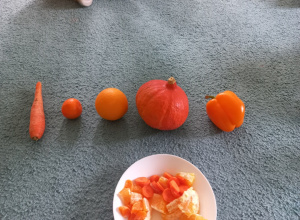 Owoce i warzywa w kolorze pomarańczowym